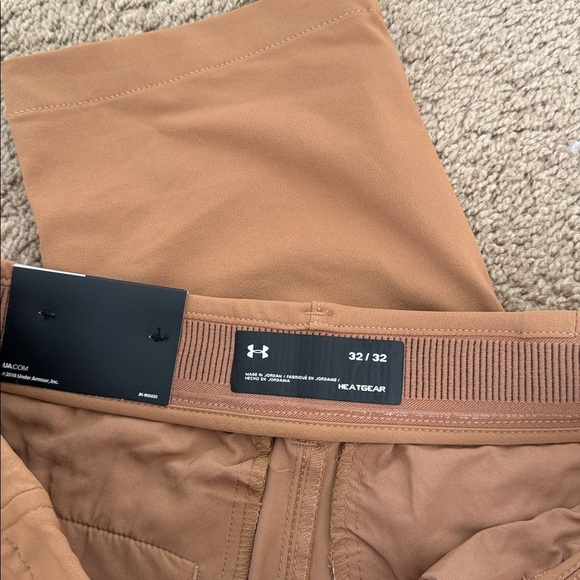 NWT Under Armour Iso Chill Heat Gear Taper Golf Pants Chinos Tan/Brown - Picture 3 of 7